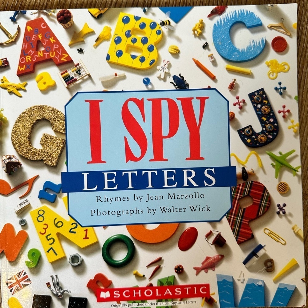 Kids 6 Book & Activity Book Bundle-Theme: ABCs & 123s; Math; Time; Sight Words - Picture 6 of 11